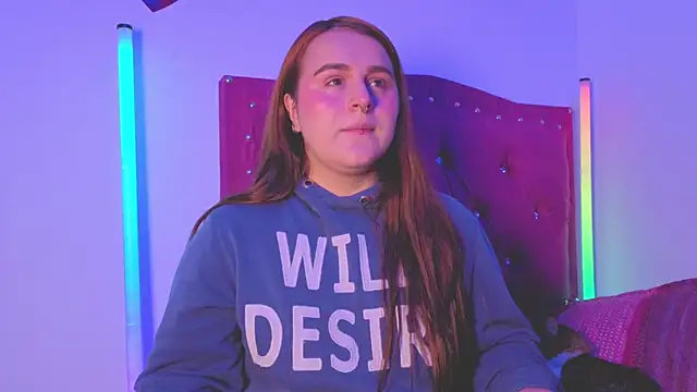 evy orange1 online show from October 2025 01:08:02 AM