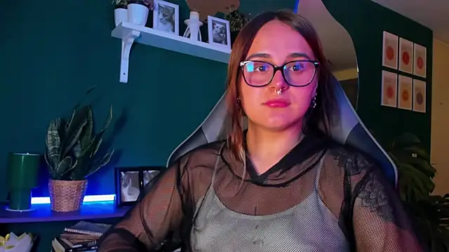 evy orange1 online show from April 2026 12:45:02 AM