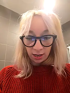 Snapshot of Giuliana_baby chatting on February 2025 03:59:02 PM Giuliana baby online show from February 2025 03:59:02 PM