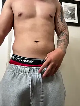 Snapshot of ilov3bigbootylatinas chatting on March 2026 06:18:01 AM ilov3bigbootylatinas online show from March 2026 06:18:01 AM