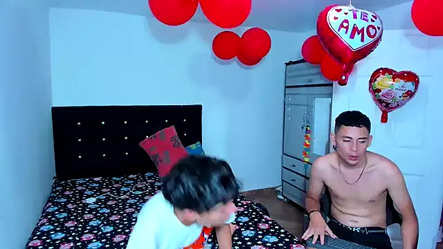 Alexander and Xiao online show from February 2025 10:10:02 PM