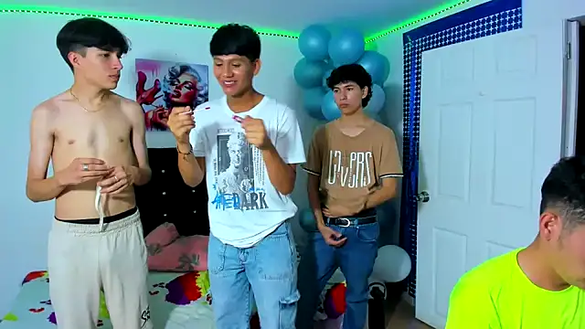 Alexander and Xiao online show from March 2025 08:37:01 PM