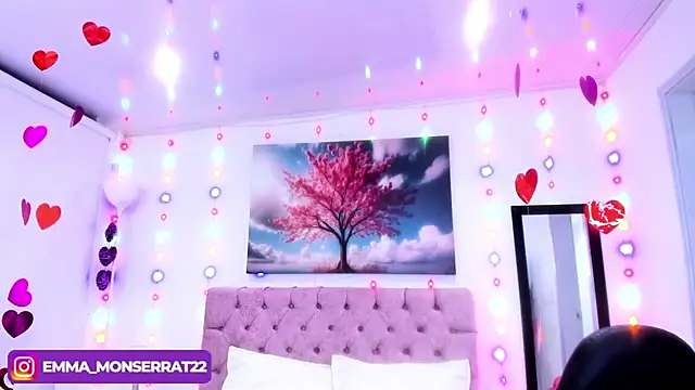 Snapshot of Emma_monserrat chatting on January 2025 10:21:02 AM Emma monserrat online show from January 2025 10:21:02 AM