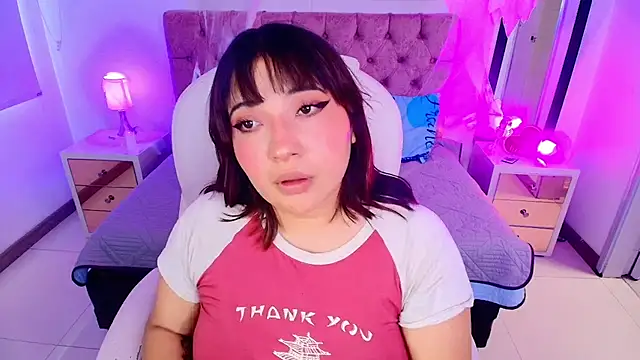 Emma monserrat online show from October 2025 07:36:02 PM