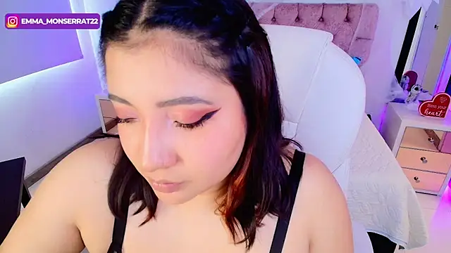 Emma monserrat online show from October 2025 07:37:02 PM