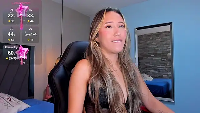 Snapshot of CAMILAGRAY chatting on March 2025 12:41:02 PM CAMILAGRAY online show from March 2025 12:41:02 PM