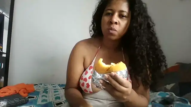 Ivon-09 online show from March 2026 01:14:01 PM