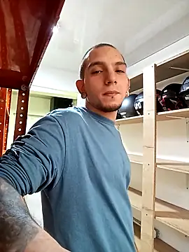 HornetBigDickonYou online show from October 2025 12:28:02 PM