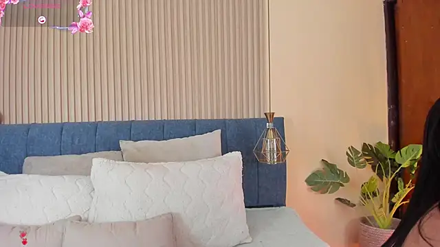 Snapshot of kathecute__ chatting on November 2025 01:36:01 AM kathecute online show from November 2025 01:36:01 AM