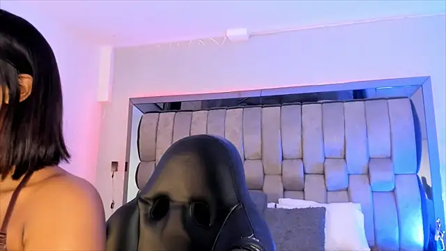 ChaynnaCooper online show from February 2025 12:39:02 PM