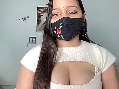 Varnika aarora online show from December 2025 03:58:02 AM