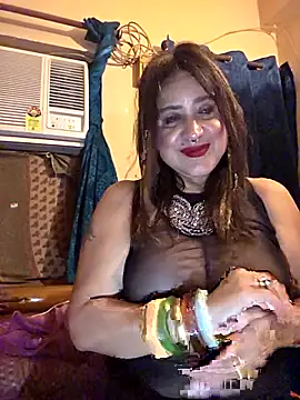 Snapshot of Hot_Queen77 chatting on July 2026 07:28:02 PM Hot Queen77 online show from July 2026 07:28:02 PM