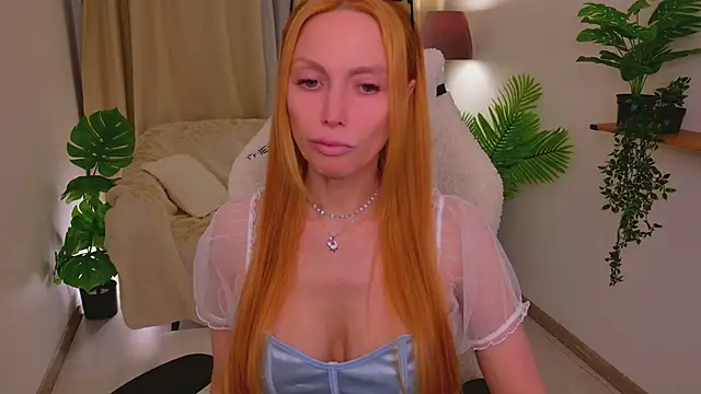 Snapshot of Love_Call chatting on June 2026 02:24:01 AM Love Call online show from June 2026 02:24:01 AM