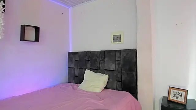 kitty myers online show from March 2026 04:14:02 PM