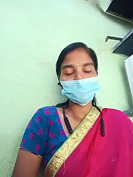 anusiya01 online show from October 2025 02:21:02 AM