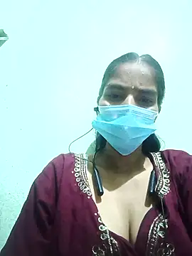 anusiya01 online show from November 2025 03:00:02 PM