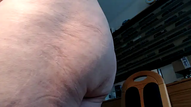 Snapshot of utilisasinus chatting on December 2024 08:41:01 AM utilisasinus online show from December 2024 08:41:01 AM