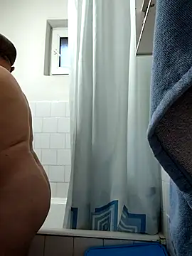 Snapshot of intx800 chatting on January 2025 02:51:02 PM intx800 online show from January 2025 02:51:02 PM