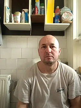 Snapshot of intx800 chatting on March 2025 05:17:02 AM intx800 online show from March 2025 05:17:02 AM