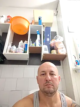 Snapshot of intx800 chatting on October 2025 05:28:02 AM intx800 online show from October 2025 05:28:02 AM