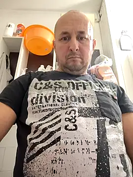 Snapshot of intx800 chatting on October 2025 12:35:02 PM intx800 online show from October 2025 12:35:02 PM