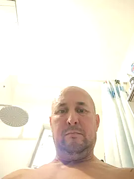 Snapshot of intx800 chatting on October 2025 02:19:01 PM intx800 online show from October 2025 02:19:01 PM