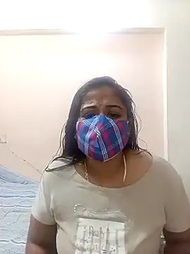 DIZZLING DIVA online show from December 2024 05:40:02 PM