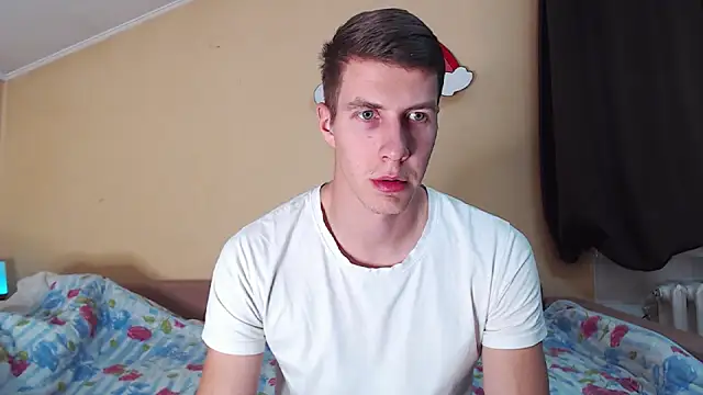 Snapshot of Chris_Brien chatting on October 2025 01:55:02 PM Chris Brien online show from October 2025 01:55:02 PM