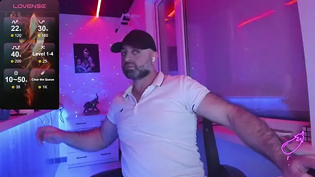 MAGABEAR077 online show from December 2025 09:51:02 AM