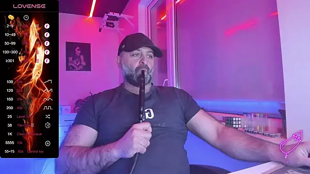 MAGABEAR077 online show from February 2026 07:37:01 PM