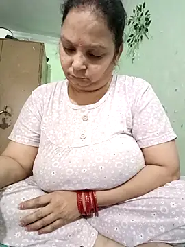 Kavya kapoor online show from October 2025 06:41:02 AM