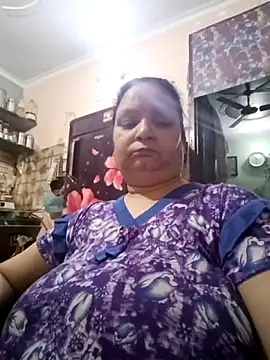 Kavya kapoor online show from April 2026 04:59:01 AM