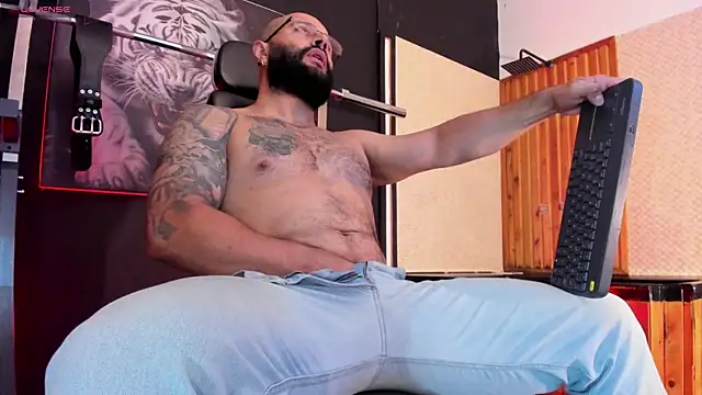 Luke  09 online show from April 2026 12:17:02 PM