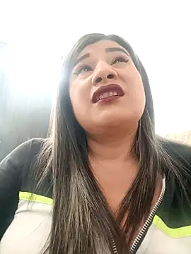 Hannahcandyy online show from November 2025 09:36:02 PM