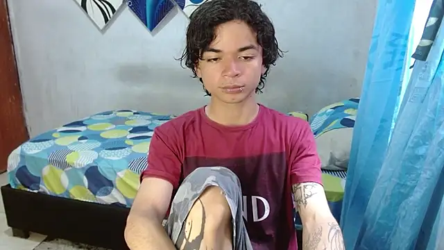 Lovebeng  online show from April 2026 08:06:01 PM