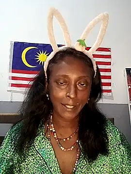 Snapshot of mamakarma1403 chatting on September 2025 01:13:02 PM mamakarma1403 online show from September 2025 01:13:02 PM