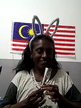 Snapshot of mamakarma1403 chatting on September 2025 03:06:02 PM mamakarma1403 online show from September 2025 03:06:02 PM