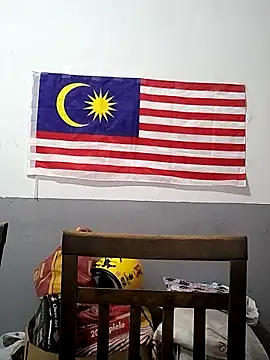 Snapshot of mamakarma1403 chatting on October 2025 11:16:01 PM mamakarma1403 online show from October 2025 11:16:01 PM