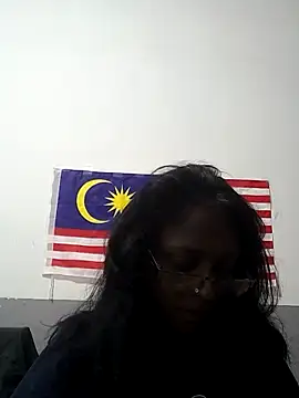 Snapshot of mamakarma1403 chatting on November 2025 04:41:01 PM mamakarma1403 online show from November 2025 04:41:01 PM