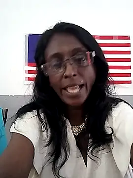 Snapshot of mamakarma1403 chatting on November 2025 04:11:01 AM mamakarma1403 online show from November 2025 04:11:01 AM