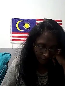 Snapshot of mamakarma1403 chatting on November 2025 11:53:01 AM mamakarma1403 online show from November 2025 11:53:01 AM