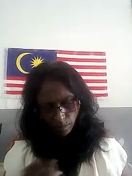 Snapshot of mamakarma1403 chatting on November 2025 01:03:02 AM mamakarma1403 online show from November 2025 01:03:02 AM