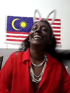 Snapshot of mamakarma1403 chatting on November 2025 01:50:01 PM mamakarma1403 online show from November 2025 01:50:01 PM