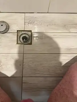 tiou72 online show from March 2026 05:41:02 PM