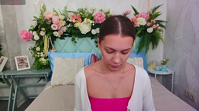 AliceBrayan online show from February 2026 05:22:02 PM