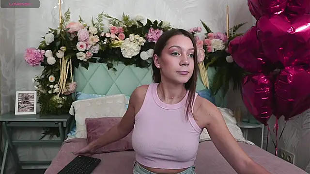 AliceBrayan online show from February 2026 05:20:02 PM