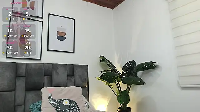 samy l online show from December 2024 02:42:02 PM