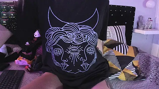 Ghosty Doll online show from February 2026 05:06:02 PM