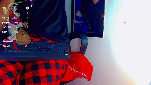 nicol gill  online show from December 2024 05:14:02 PM