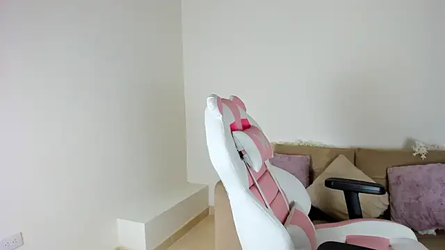 Charlotte cowell sub1  online show from January 2025 11:34:02 PM